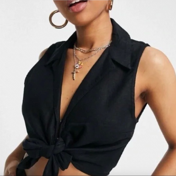 Beige Abercrombie tie-front linen top - Picture 2 of 2